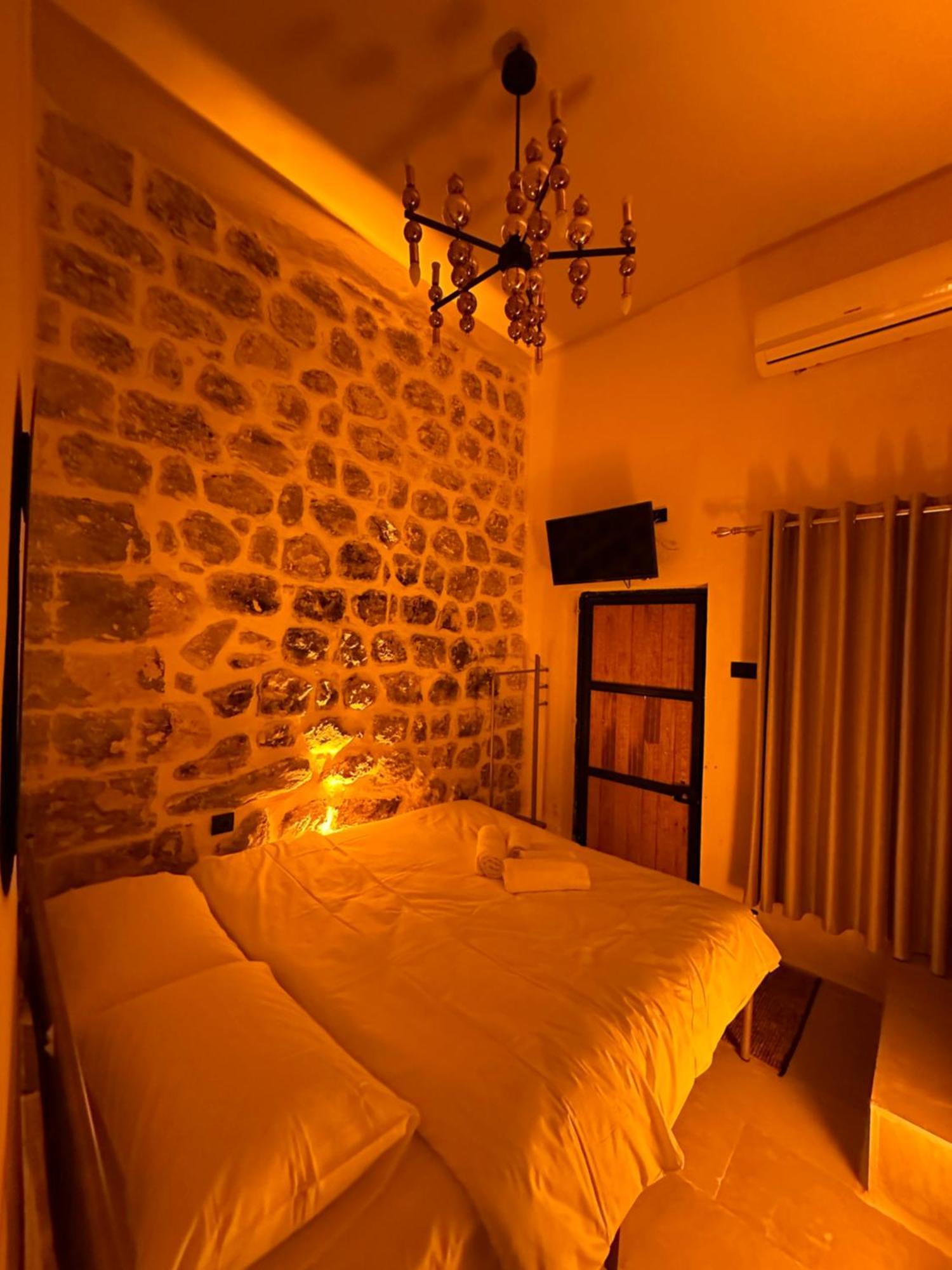 Miri Cave Suite 마르딘 외부 사진