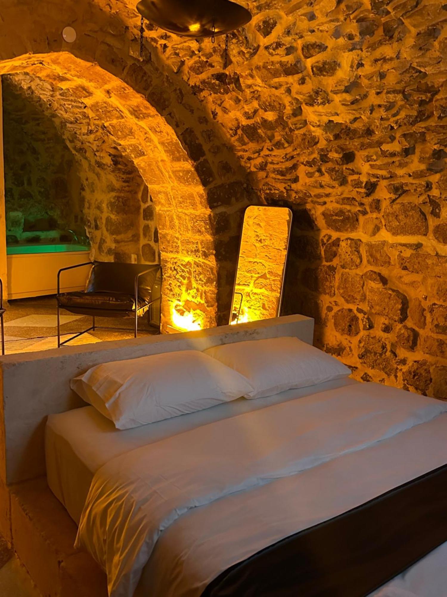 Miri Cave Suite 마르딘 외부 사진